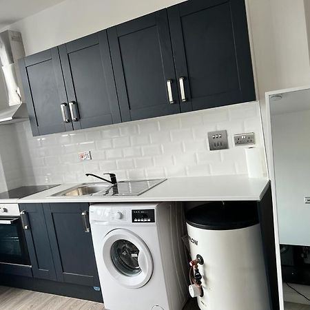 Modern Apartment In London Finchley Εξωτερικό φωτογραφία