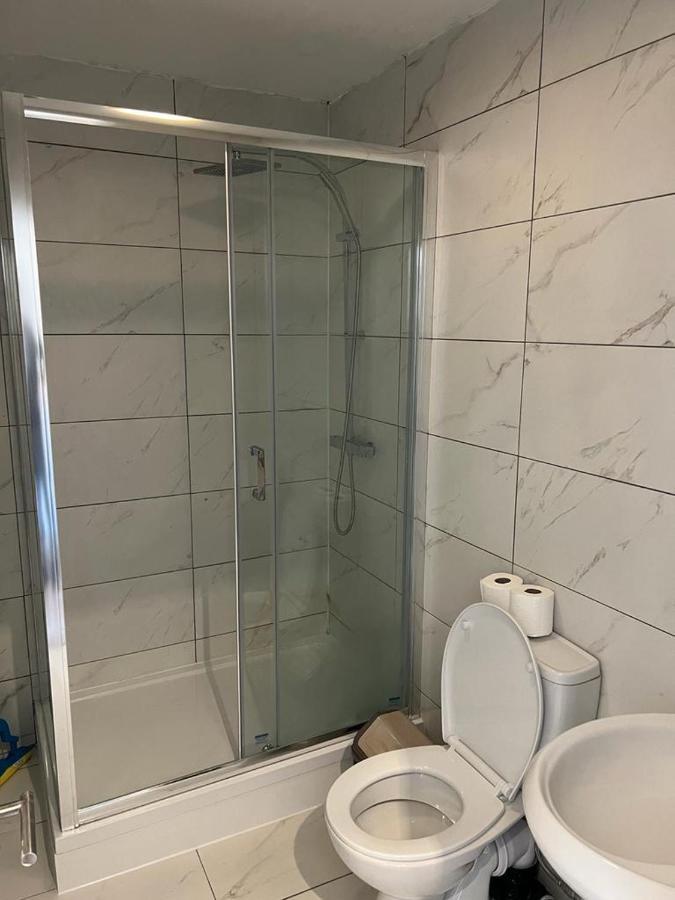 Modern Apartment In London Finchley Εξωτερικό φωτογραφία